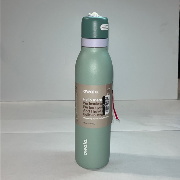 owala Other - New! Owala insulated 24oz Green Water Bottle with straw and carabiner handle